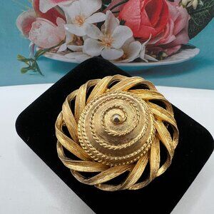 Pell Gold Sunburst Dome Brooch